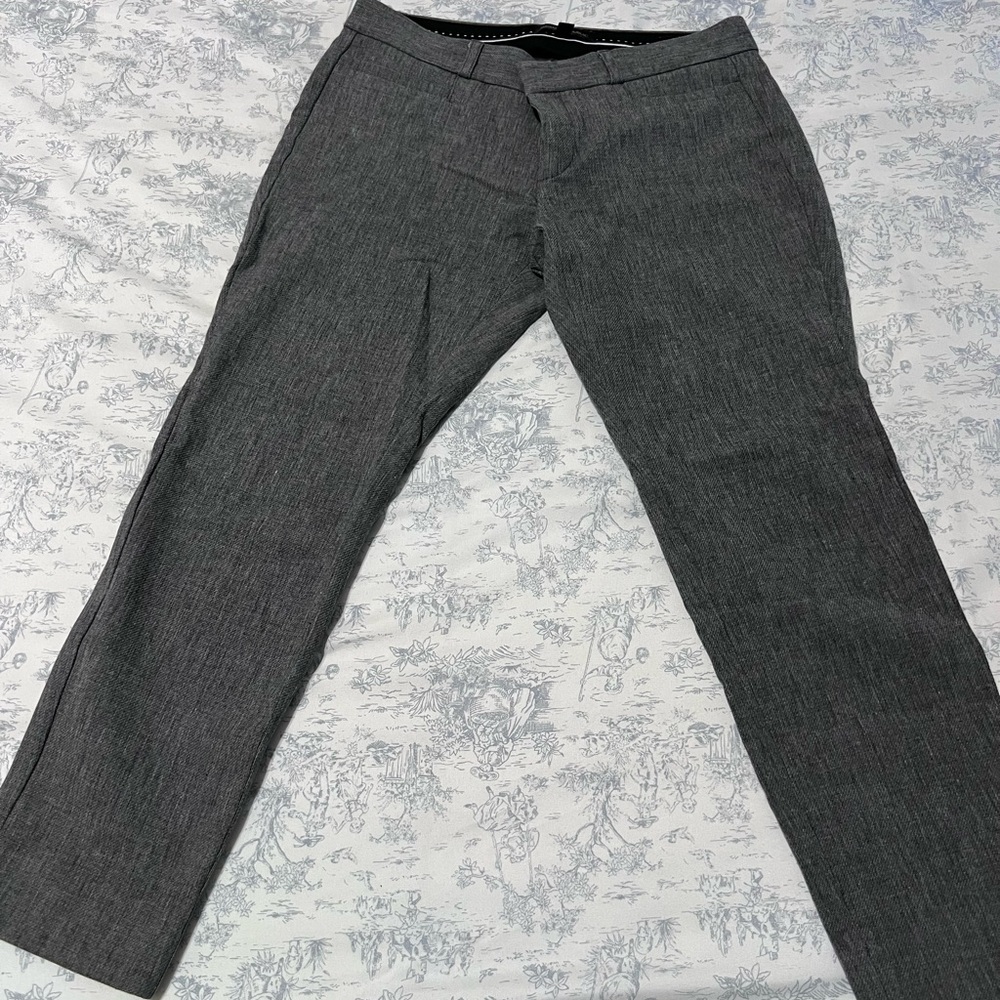 Banana Republic Gray Pants skinny  fit size 4